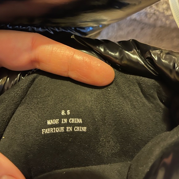 Jeffrey Campbell Moonboots 8.5 - Picture 4 of 7